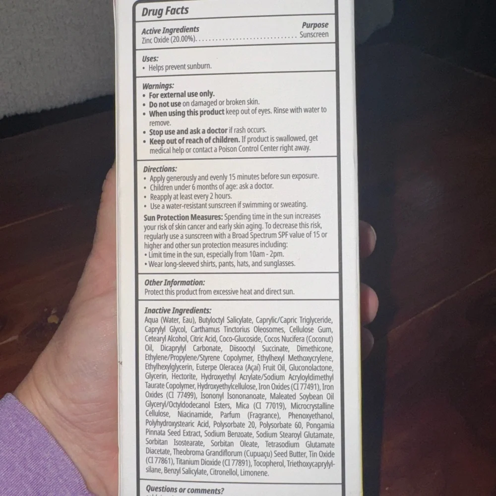 Sol de Janeiro 200ml lotion with sunscreen